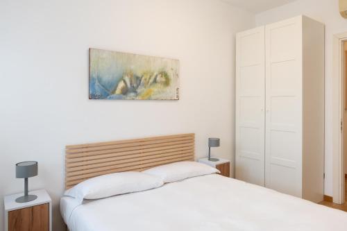 Elegant one bedroom apartment Bocconi