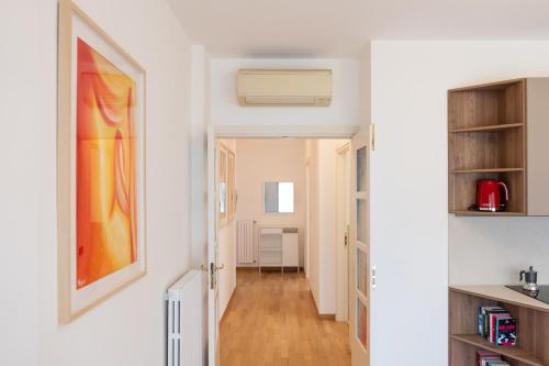 Elegant one bedroom apartment Bocconi