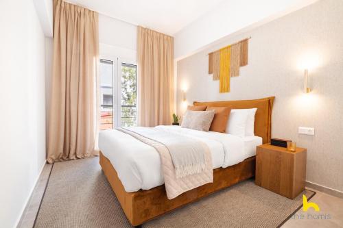 Modern 1 BDR Athenian Habitat near Acropolis