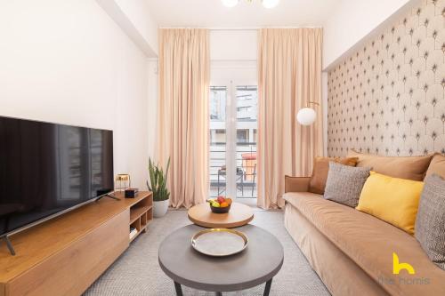 Modern 1 BDR Athenian Habitat near Acropolis
