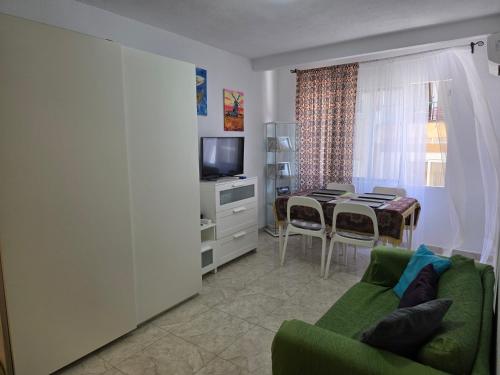 Gutierrez Apartment