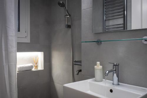Bespoke Hideaway in Central Athens, Exarcheia