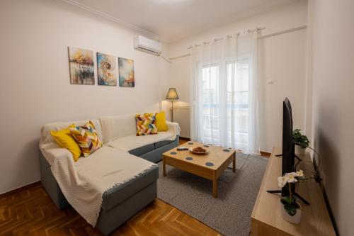 Spacious & Centrally Located Apartment
