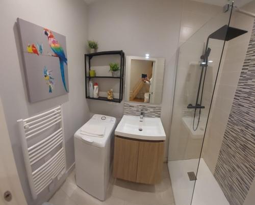 Cozy, fully renovated, ideally located