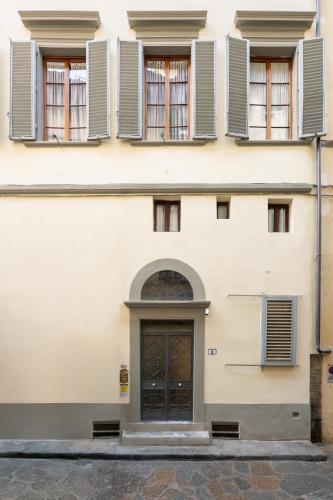Via del Corno, 1 - Paola Apt - Elegant apartment with elevator