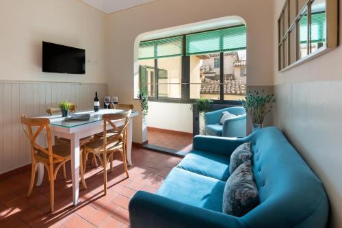 Via del Corno, 1 - Paola Apt - Elegant apartment with elevator