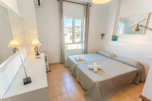 Canovas Nerja - Toboso Torrecilla Beach