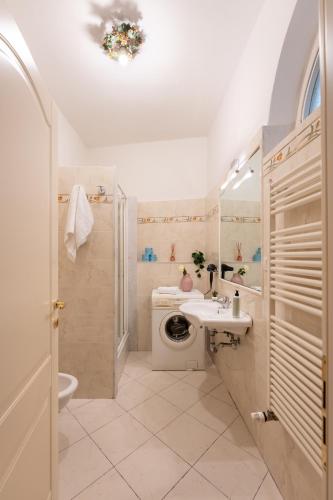 Via del Corno 1 - Chiara Apt - Elegant apartment with elevator