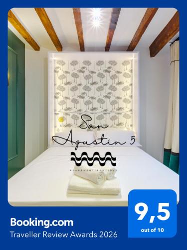 Refined and practical studio in historic center of Alicante