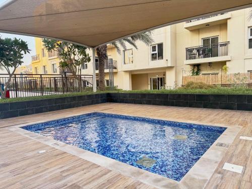 Modern 2-Bedroom Retreat in Remraam - Al Ramth 5
