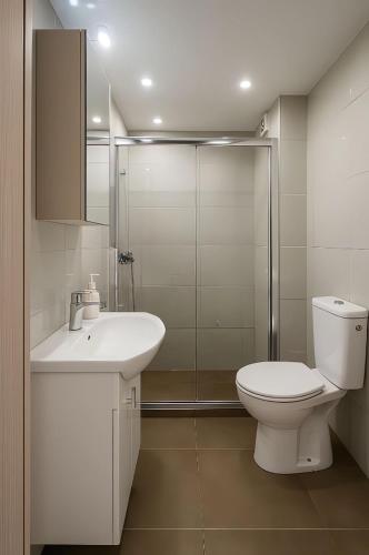 Sunny Stay Luxury Ground Floor Apartment