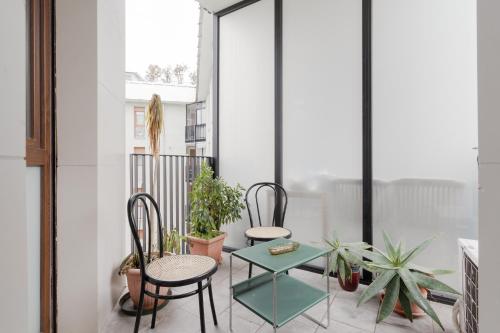 GuestHost - Porta Romana Balcony Flat