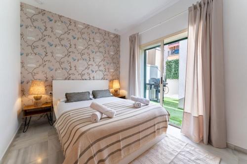 Premium 1bed penthouse with terrace in the Center
