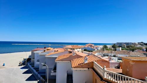 1ª Linea de Playa, Denia, Les Deveses