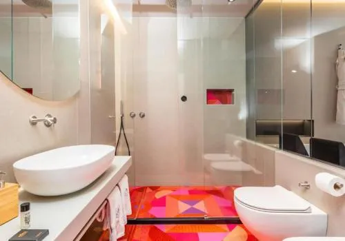 ZOE LUXURY SUITES photo 70
