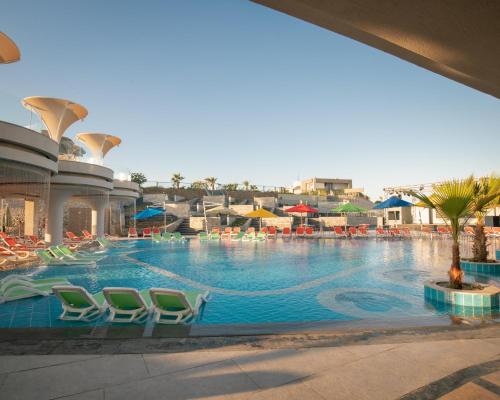 Hurghada Long Beach Resort