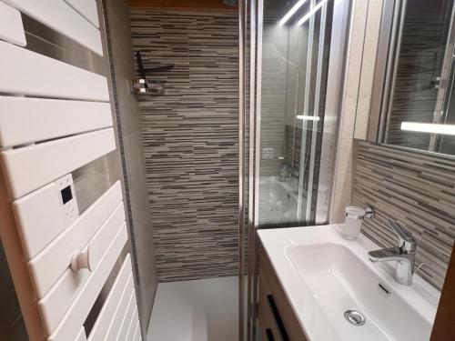 Appartement 3 pièces, mezzanine, 6 pers, proche remontées mécaniques, WiFi