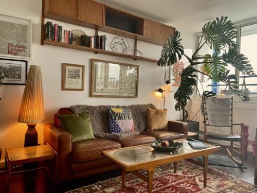 Gallery image of Stylish Room at London Fields Amazing City View in London