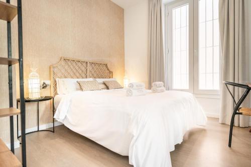 Bright Classic House Near La Malagueta REMS