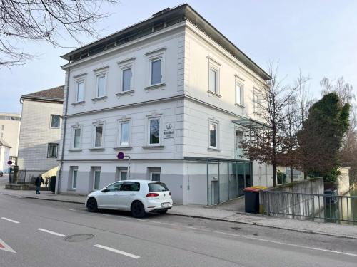 FREE Parking City Apartment, Netflix