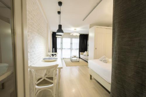 Bright loft city centre by United Renters