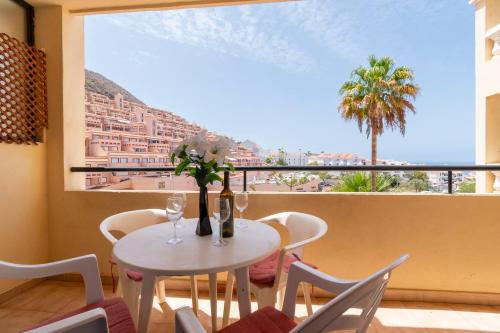 Wonderful 2 Bedroom Apartment Central Location