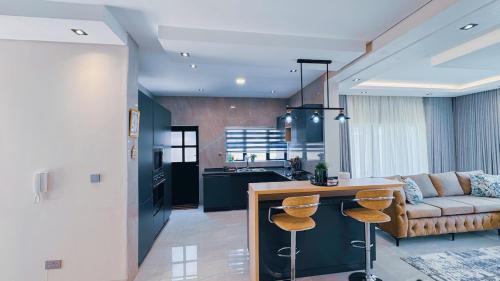 Portglen Villa, Full Furnished 3 bed house Accommodates 6