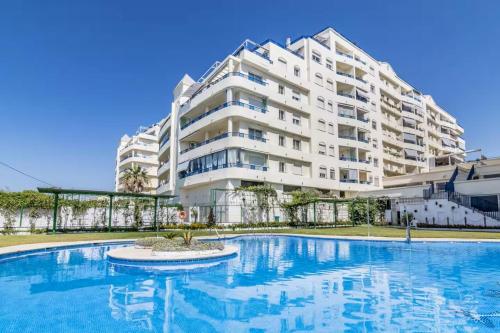 Apartamento en Banana Beach junto al mar - Marbella