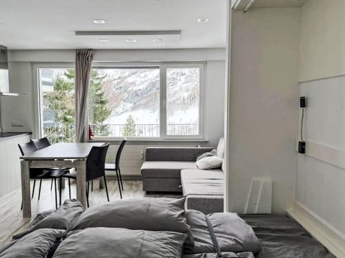 Apartment Flaminia-3 by Interhome