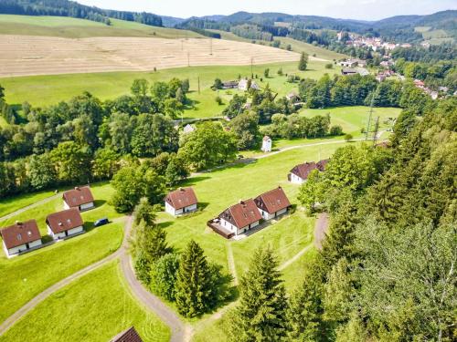 Holiday Home Green Valley Park Stárkov 15 by Interhome
