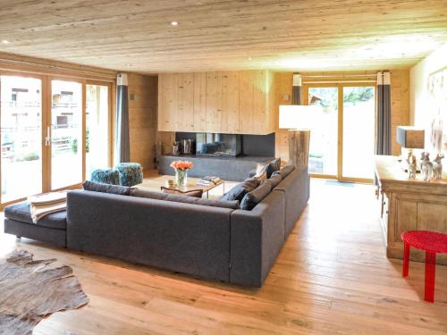 Chalet Chalet Astoria 6 by Interhome