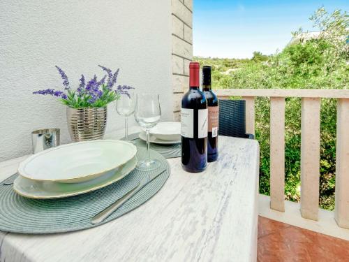 Apartment Marina-5 by Interhome
