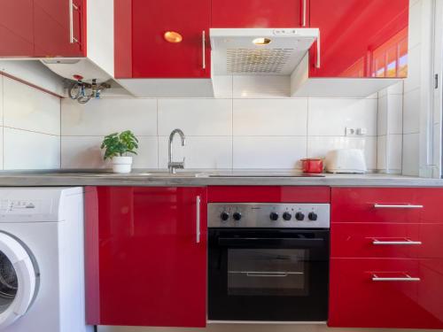 Apartment Virgen del Pilar by Interhome