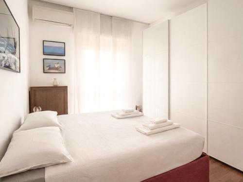 Spacious & Bright Flat near Bocconi & Navigli