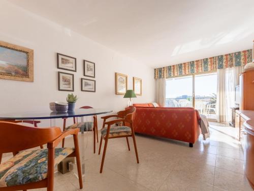 Apartment Bahia Dorada-1 by Interhome