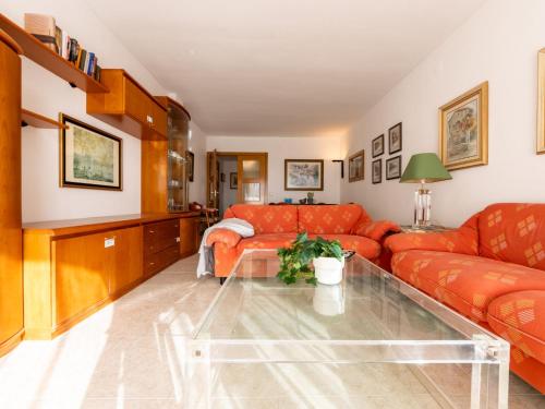 Apartment Bahia Dorada-1 by Interhome