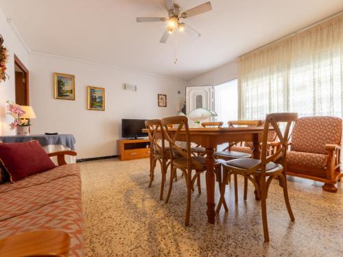 Apartment Tomas de Victoria by Interhome