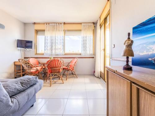 Apartment Cavet Mar by Interhome