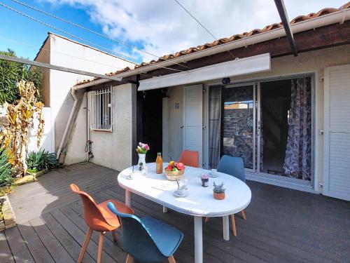 Holiday Home Les Ondines 1-2 by Interhome