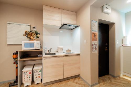 A2 Shibuya, 2 bedrooms and 1 living room, 7 mins to ST Max 4P 渋谷全新装修 两室一厅 交通中心 车站7分钟 最大4人 直达新宿 涉谷 表参道 品川 池袋 上野 代代木 银座 原宿