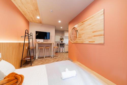 A2 Shibuya, 2 bedrooms and 1 living room, 7 mins to ST Max 4P 渋谷全新装修 两室一厅 交通中心 车站7分钟 最大4人 直达新宿 涉谷 表参道 品川 池袋 上野 代代木 银座 原宿