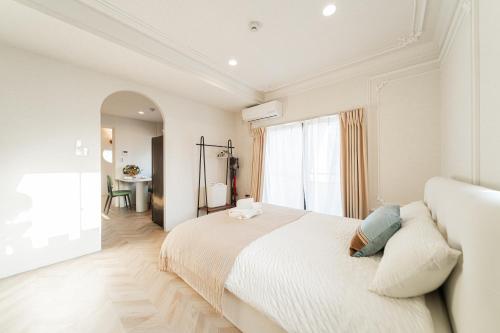 C1 Shibuya, 2 bedrooms and 1 living room 2 bathrooms 2 toilets, 7 mins to ST Max 6P 渋谷全新装修 两室一厅 交通中心 车站7分钟 最大6人 直达新宿 涉谷 表参道 品川 池袋 上野 代代木 银座 原宿
