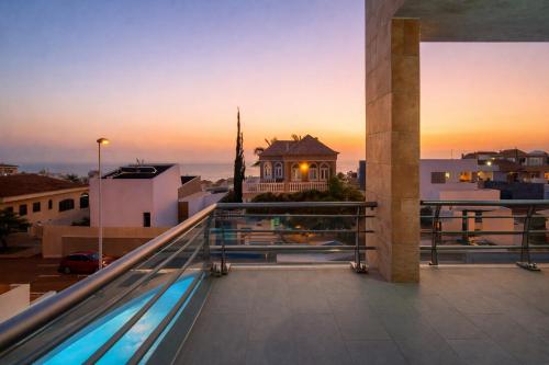 Villa Sol Costa Adeje Heated Pool Putting Green Sleeps 8