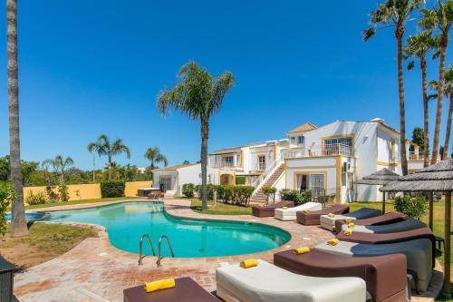 Monte Da Poupa - 7 bedroom villa - Sleeps 14