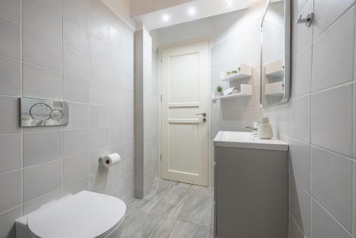 Designer apartment at Thissio-Acropolis
