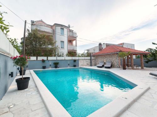 Apartment Apartments Marina 6 2-1 by Interhome