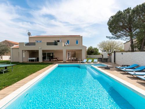 Holiday Home Villa Arancin by Interhome