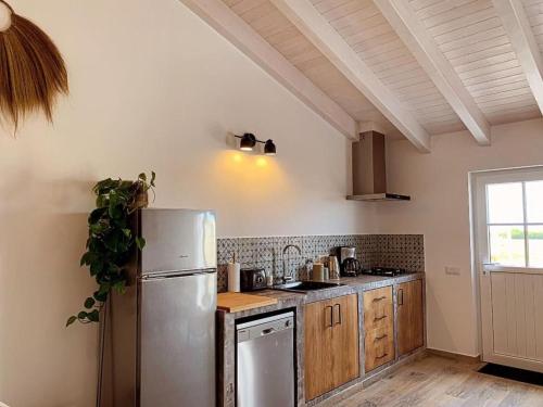 Holiday Home Haus Bamboo in Odeceixe mit ruhiger Terrasse by Interhome