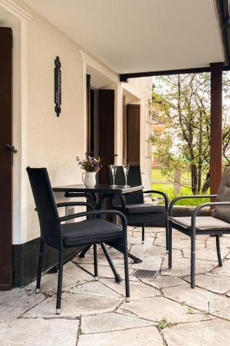 Apartment Curtin Duas by Interhome