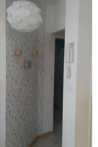 Apartment Wohnung in Belsunce- neben der Kathedrale von Marseille by Interhome
